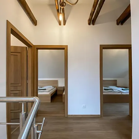 Slnecne Pod Dumbierom Vakantiehuis *